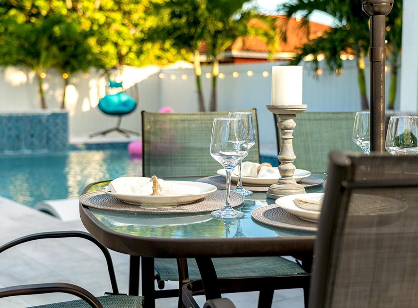 Lux Backyard/Heated Pool/Everglades/Speedway/Keys! マイアミ エクステリア 写真