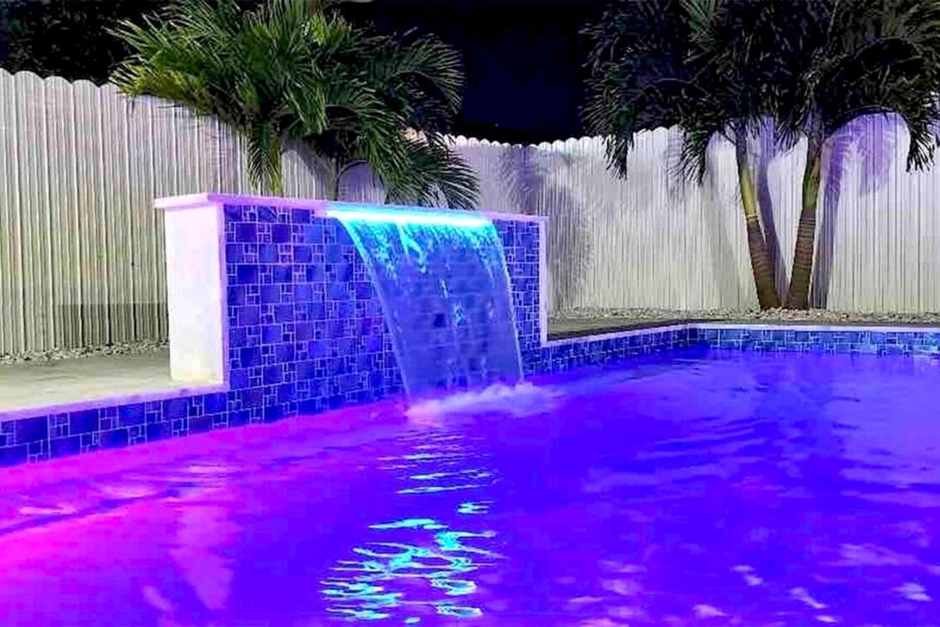 Lux Backyard/Heated Pool/Everglades/Speedway/Keys! マイアミ エクステリア 写真
